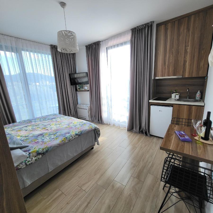 Apartmani Port Бар Екстериор снимка